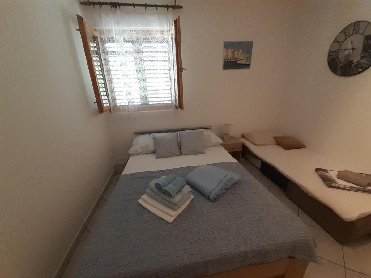 Apartmani Bilandzic-Krk Malinska Room photo