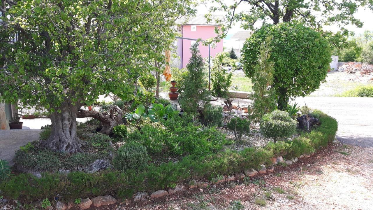 Apartmani Bilandzic-Krk Malinska Exterior photo